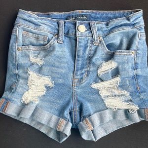 00 Aeropostale high waisted Jean shorts